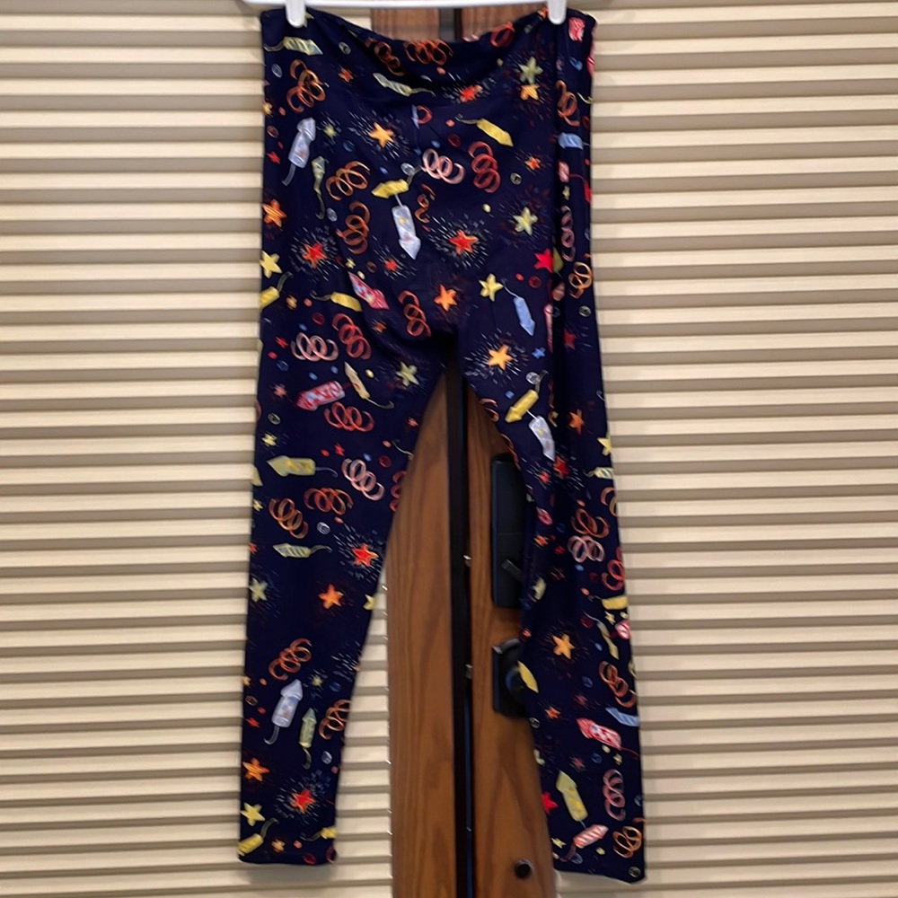 Tall & Curvy LuLaRoe leggings